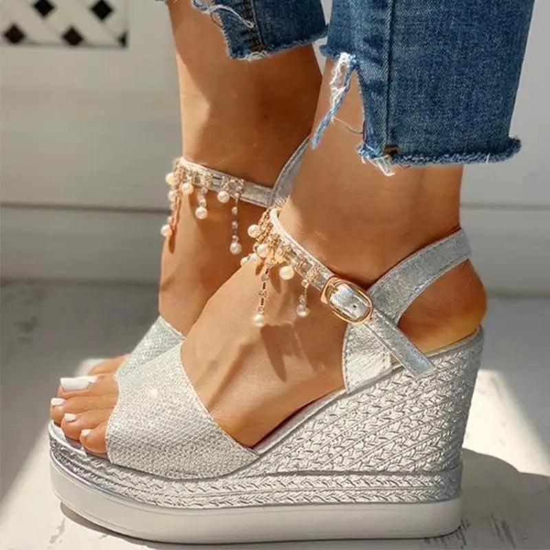 New Women Summer Sandals Studded Detail Luxury Shine Design Casual Womens Shoes