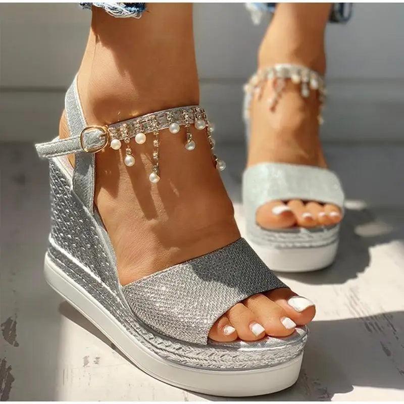 New Women Summer Sandals Studded Detail Luxury Shine Design Casual Womens Shoes