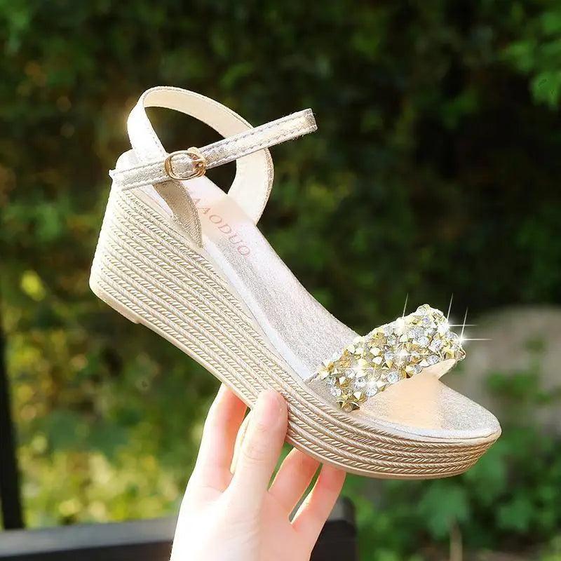 New Women Summer Sandals Studded Detail Luxury Shine Design Casual Womens Shoes