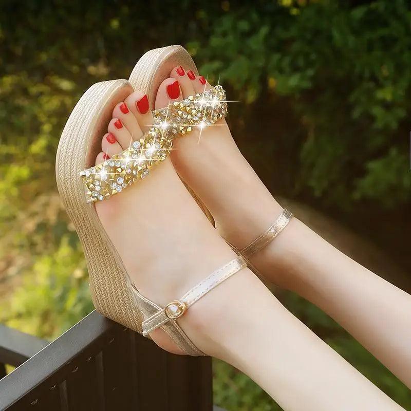 New Women Summer Sandals Studded Detail Luxury Shine Design Casual Womens Shoes