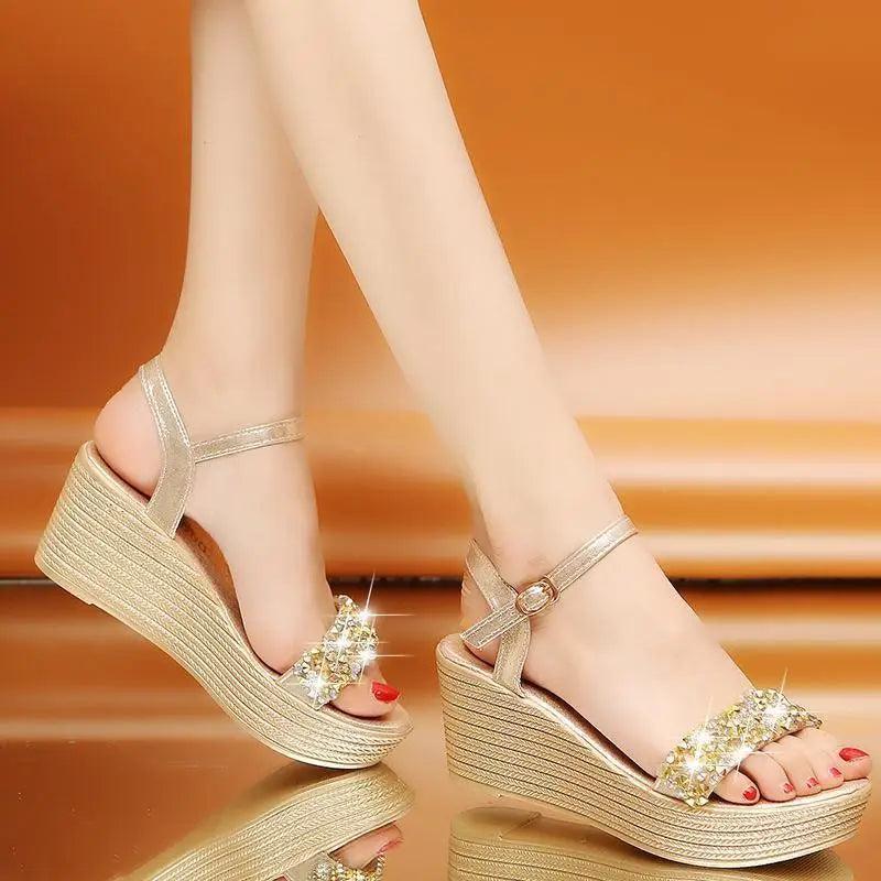 New Women Summer Sandals Studded Detail Luxury Shine Design Casual Womens Shoes