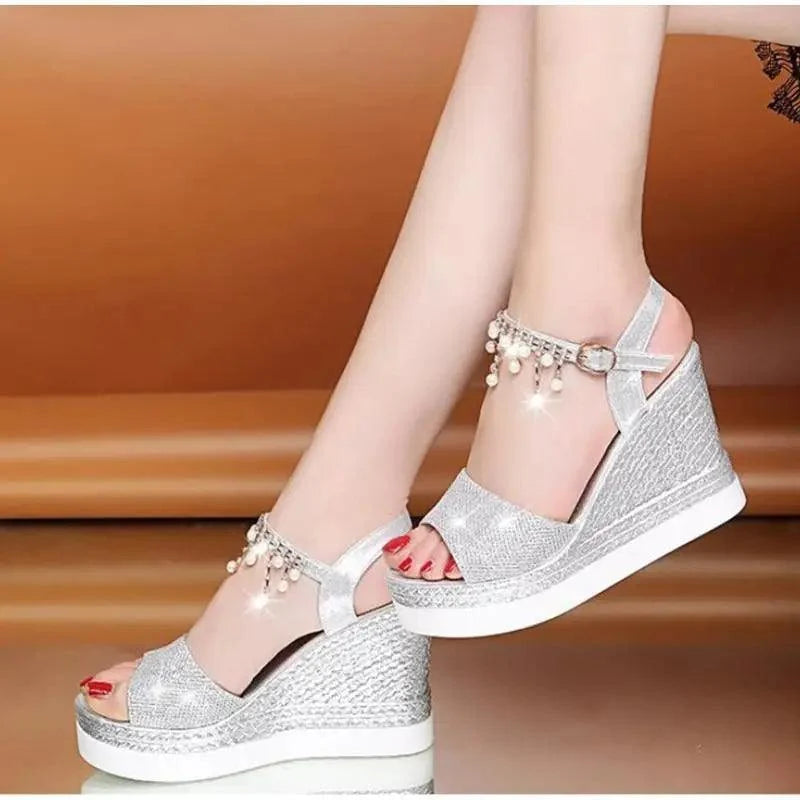 New Women Summer Sandals Studded Detail Luxury Shine Design Casual Womens Shoes