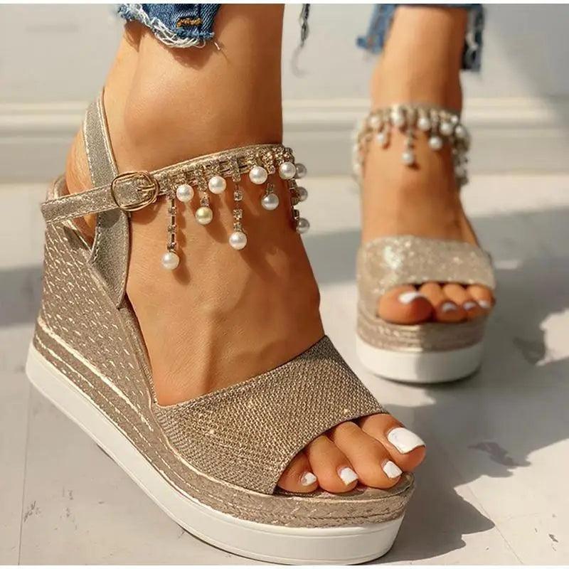 New Women Summer Sandals Studded Detail Luxury Shine Design Casual Womens Shoes