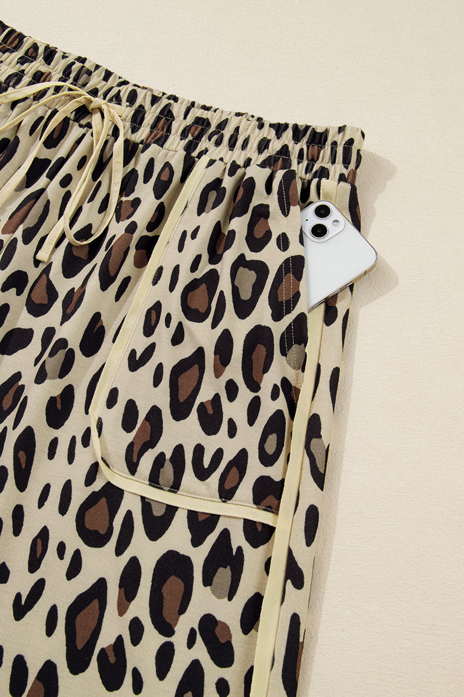 Khaki Exposed Seam Patched Pocket Plus Size Drawstring Leopard Wide Leg Pants